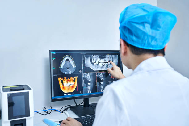 Best Broken Tooth Emergency  in Trowbridge Park, MI